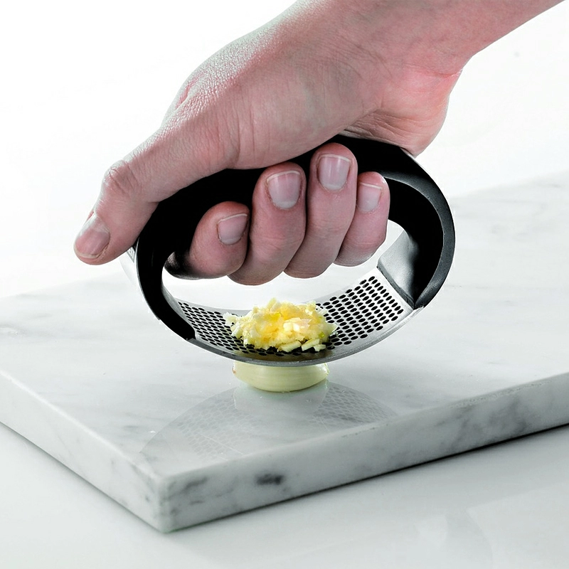 2 Пресс для чеснока Leifheit Proline фото 2